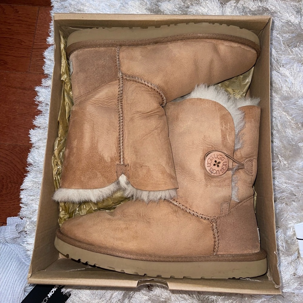 UGG Baily Boots